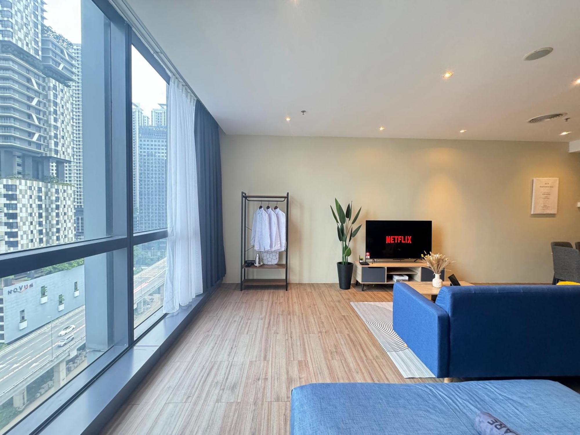 The Tinto Netflix Screen & Sleep - Bangsar South Mid Valley Kuala Lumpur Exterior foto